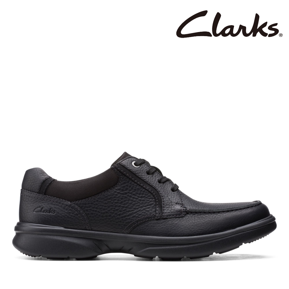 【Clarks】寬楦輕量荔枝紋休閒鞋CLM53158C