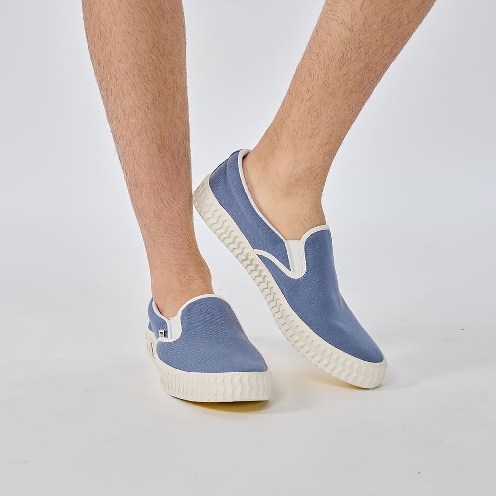 moz瑞典駝鹿 奶泡感 超舒適懶人鞋(晨光藍) 男女款