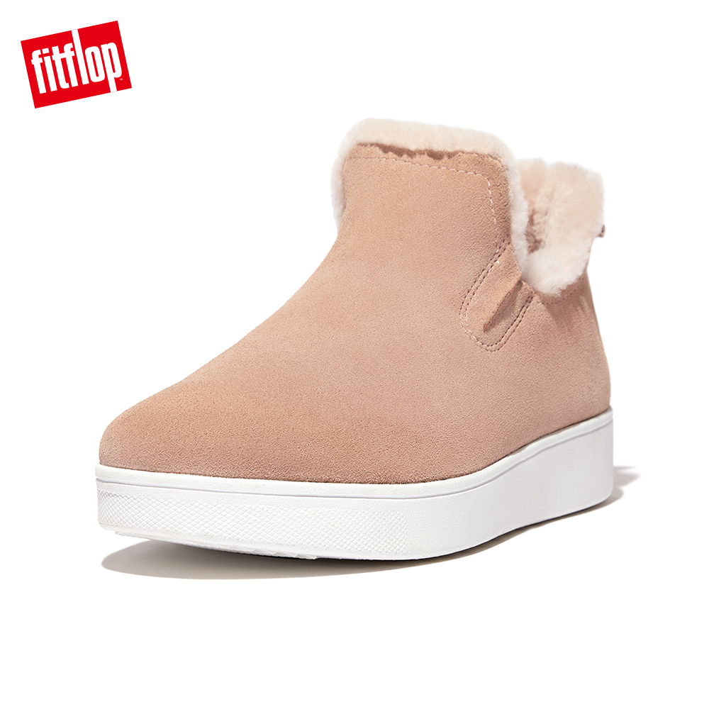 【FitFlop】RALLY SHEARLING-LINED SUEDE SLIP-ON SNEAKERS易穿脫時尚休閒鞋-女(米色)