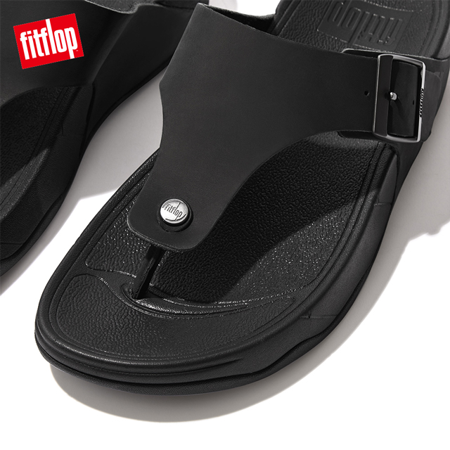 【FitFlop】TRAKK II MENS BUCKLE LEATHER TOE-POST SANDALS 扣環裝飾皮革夾腳涼鞋 -男(黑色)