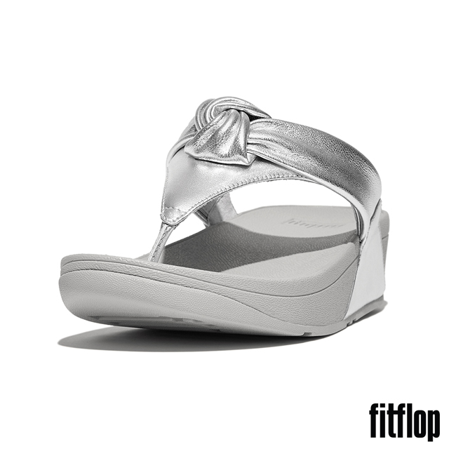 【FitFlop】LULU 軟墊結飾金屬皮革夾脚涼鞋-女(銀色)