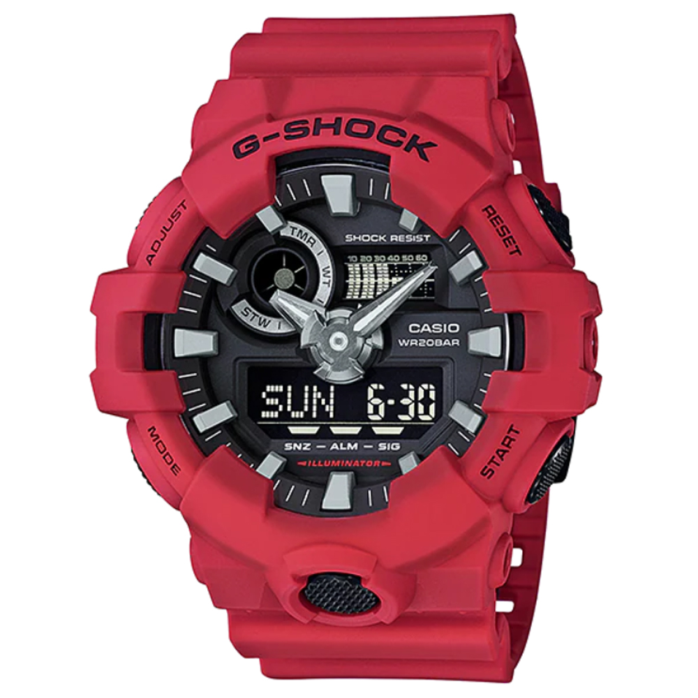 G-SHOCK 絕對強悍黑與紅雙色系列搶眼視覺雙顯錶 GA-700-4A