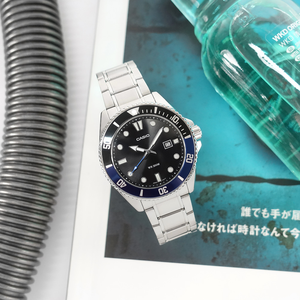 CASIO / MDV-107D-1A2V / 卡西歐潛水錶槍魚系列水鬼防水200米日期不鏽鋼手錶 黑藍色 44mm