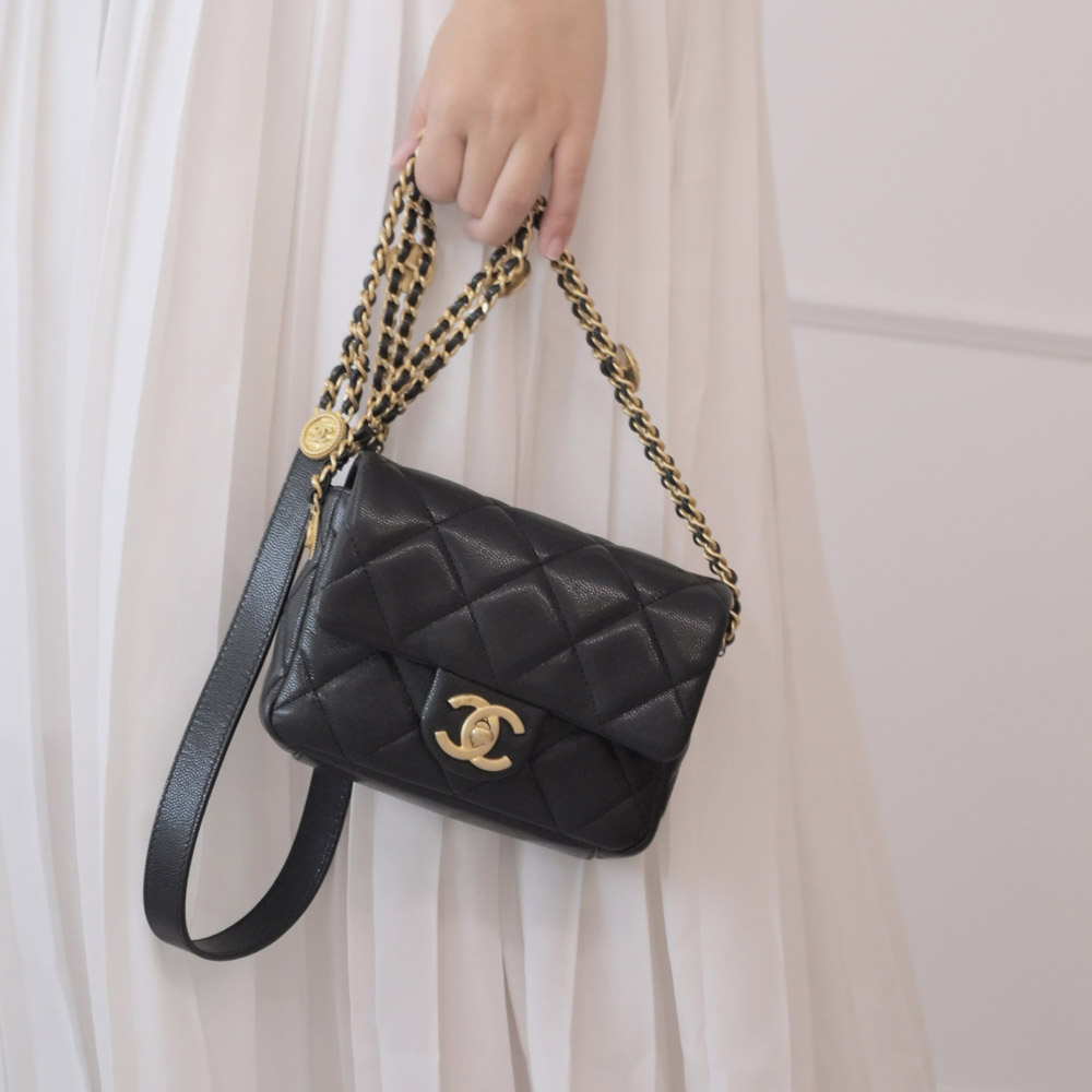 CHANEL AS3368 金幣鏈帶Mini方胖小牛皮肩斜揹包.黑 17CM