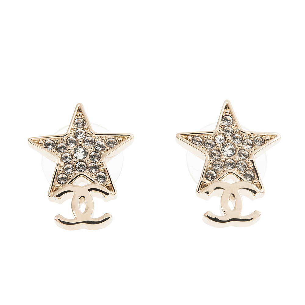 CHANEL 新款鑲水鑽大星星造型金屬小C LOGO穿式耳環 (淡金)