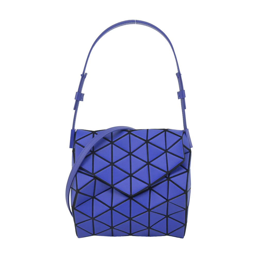 ISSEY MIYAKE 三宅一生 BAOBAO TORSO 霧面信封肩背/斜揹包-寶藍