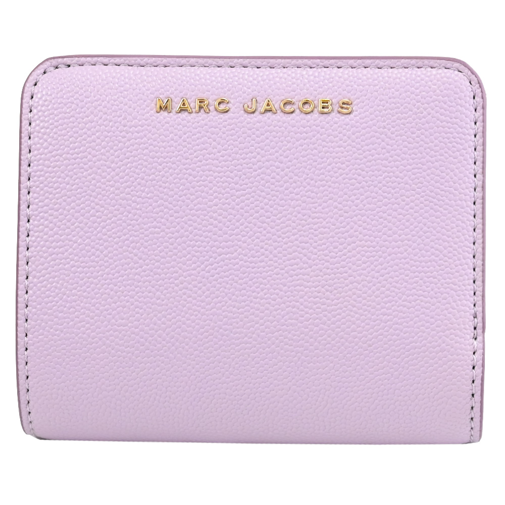 MARC JACOBS 馬克賈伯 浮雕LOGO粒紋扣式短夾.粉紫