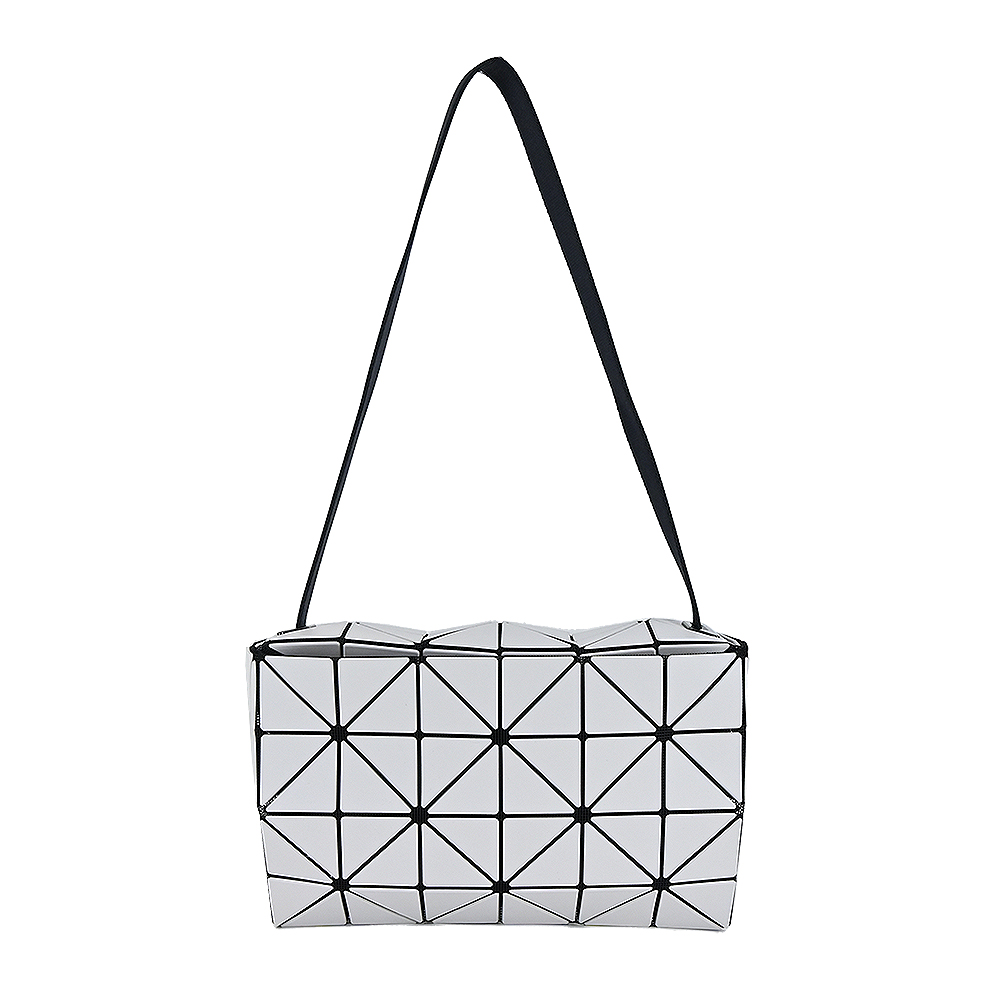 ISSEY MIYAKE 三宅一生 BAOBAO 4x6 CARTON霧面立體側揹包-灰白