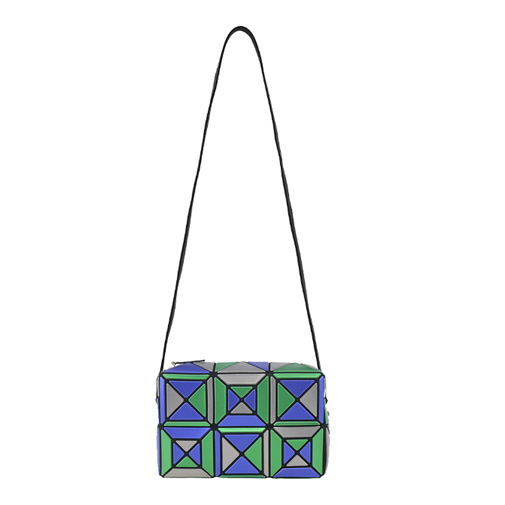 ISSEY MIYAKE 三宅一生 BAOBAO 2X3 ENSEMBLE 斜揹包-藍色混合