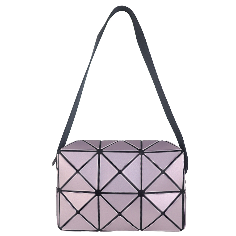 ISSEY MIYAKE 三宅一生 BAOBAO 珠光粉皮紋方格2x3立體小斜揹包