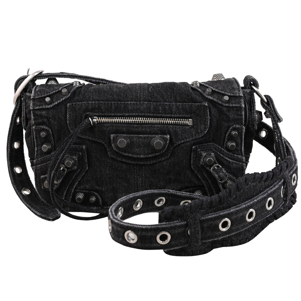 BALENCIAGA 巴黎世家 Le Cagole XS 水洗丹寧翻蓋斜背包.黑