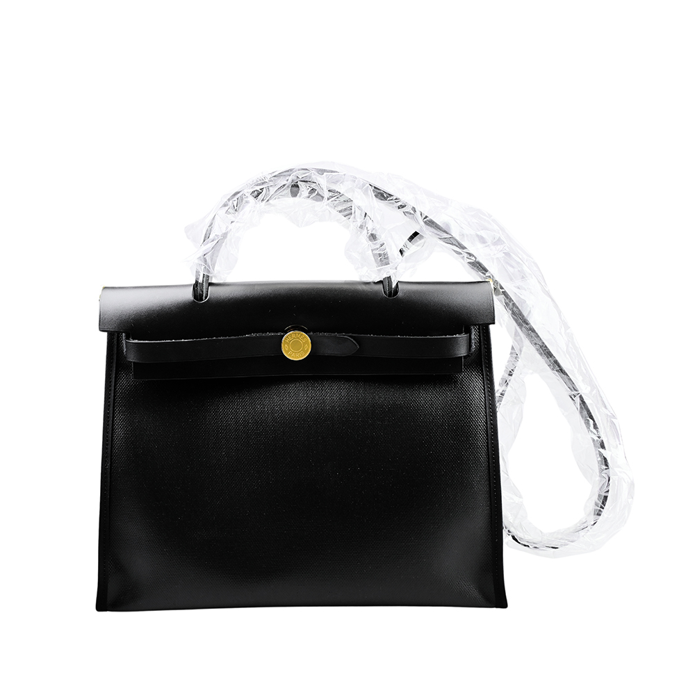 HERMES 愛馬仕新款herbag 31金釦雷雕字LOGO帆布拼牛皮翻蓋穿扣式防水布手提/肩揹包 (黑色)