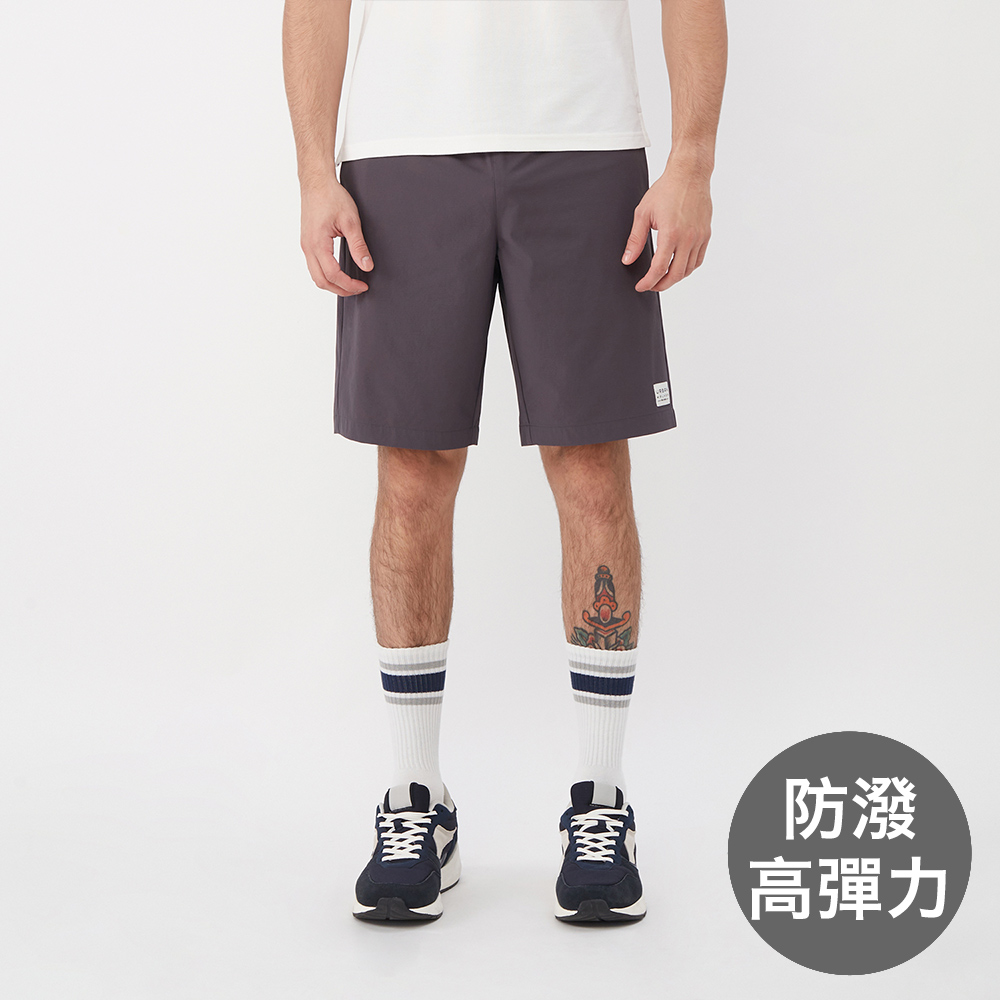 GIORDANO 男裝防潑水彈力短褲 All Day Pants系列-40 深灰色