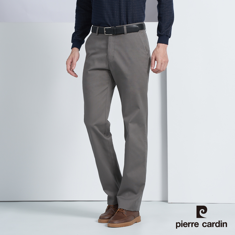 【pierre cardin 皮爾卡登】男款 彈性平口合身版休閒長褲-深卡其色(5225871-47)