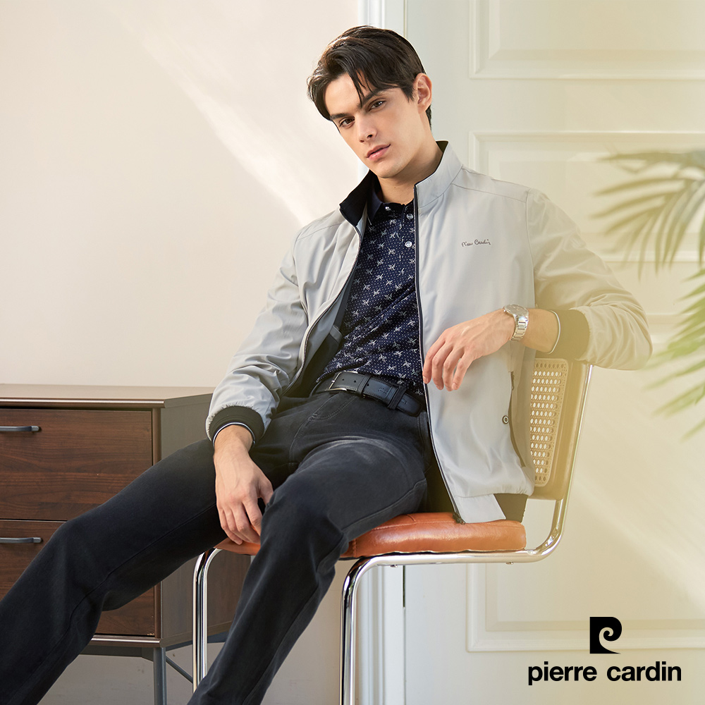 【pierre cardin皮爾卡登】男裝 立領薄夾克外套-灰色 (5235662-95)