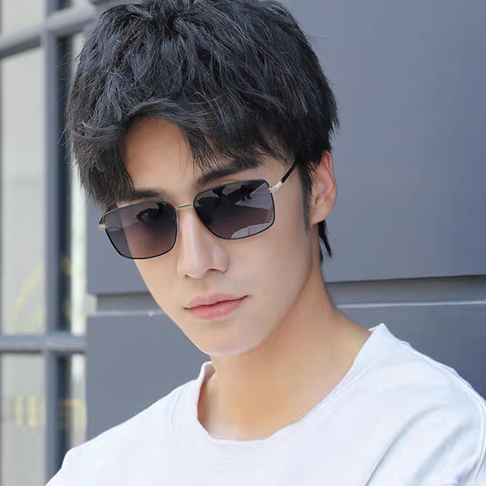 【ALEGANT】韓系穿搭漸層灰茶鈦銀方框寶麗來偏光墨鏡/UV400太陽眼鏡