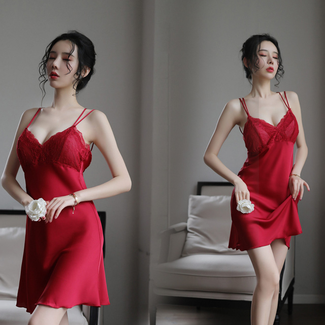 【maggie+】模擬絲蕾絲花邊性感V領吊帶交叉睡裙-紅色