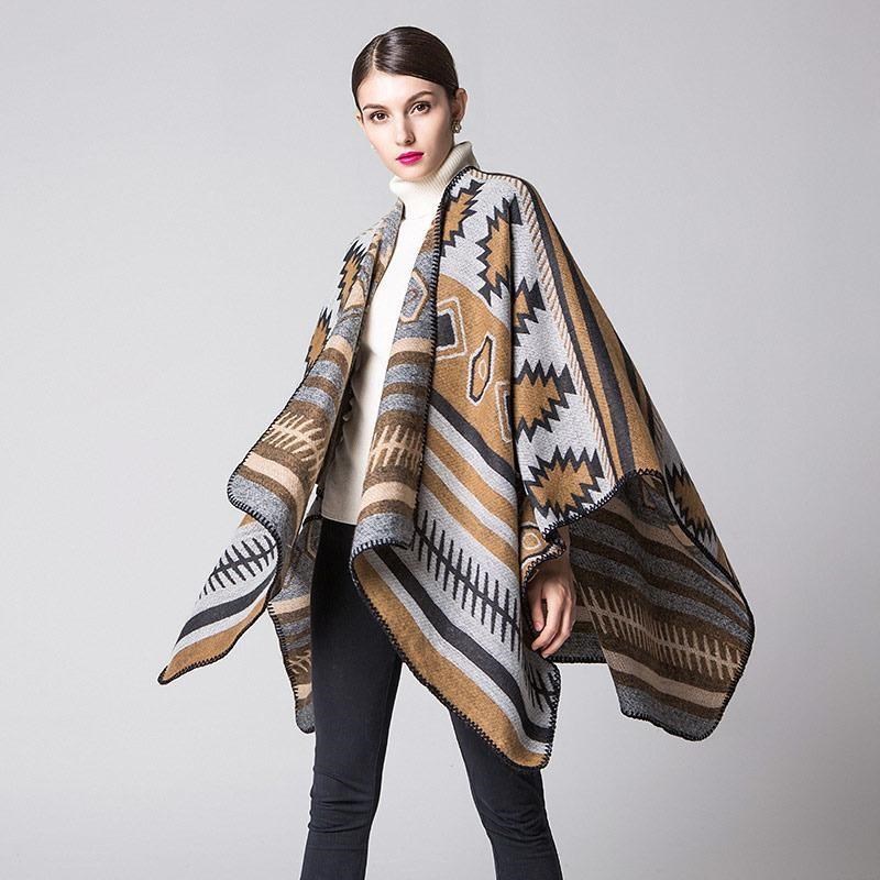 《D'Fina 時尚女裝》幾何拼圖斗篷歐美簡約時尚加厚加長版保暖披肩毯子