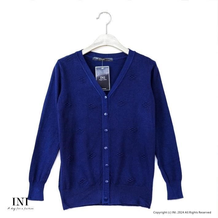 【INI】四季針織、穿搭舒適針織外套．深藍色