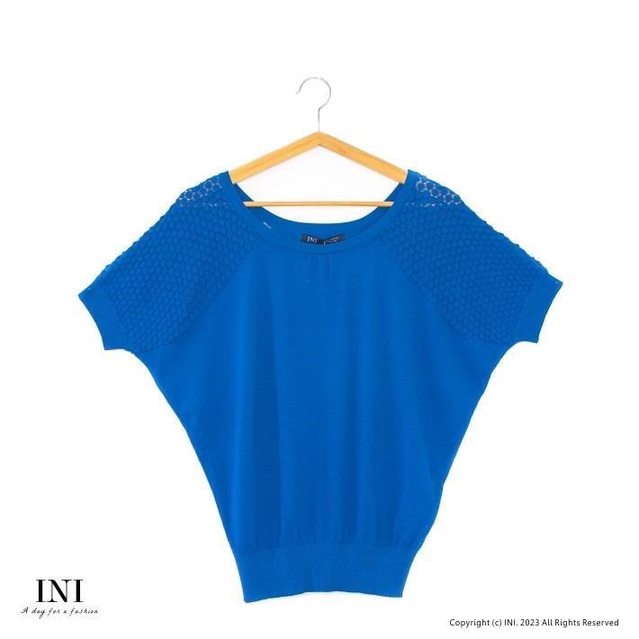 【INI】優雅質感、專櫃肩膀手袖造型針織上衣．藍色