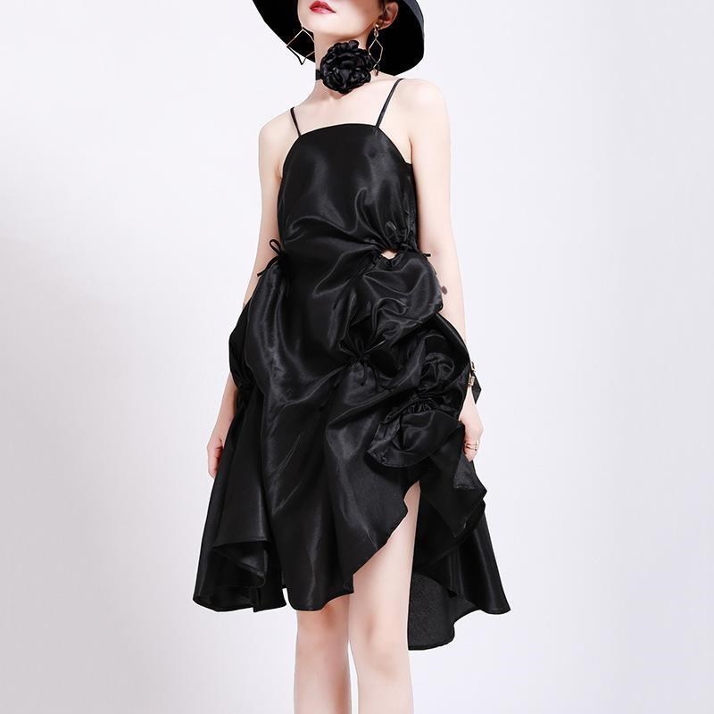 《D'Fina 時尚女裝》 暗黑小眾設計感多皺褶抽繩吊帶裙不規則洋裝