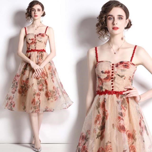 《D'Fina 時尚女裝》 法式浪漫吊帶洋裝名媛氣質蕾絲收腰玫瑰網紗裙子