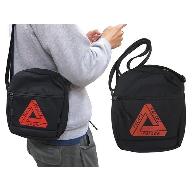 PALACE 斜背包超小容量主袋+外袋共三層隨身防水尼龍布材質可刷洗肩背斜側背