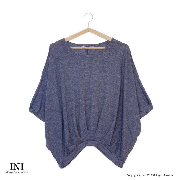【INI】寬鬆簡約、小露香肩連袖線條上衣．鐵灰色