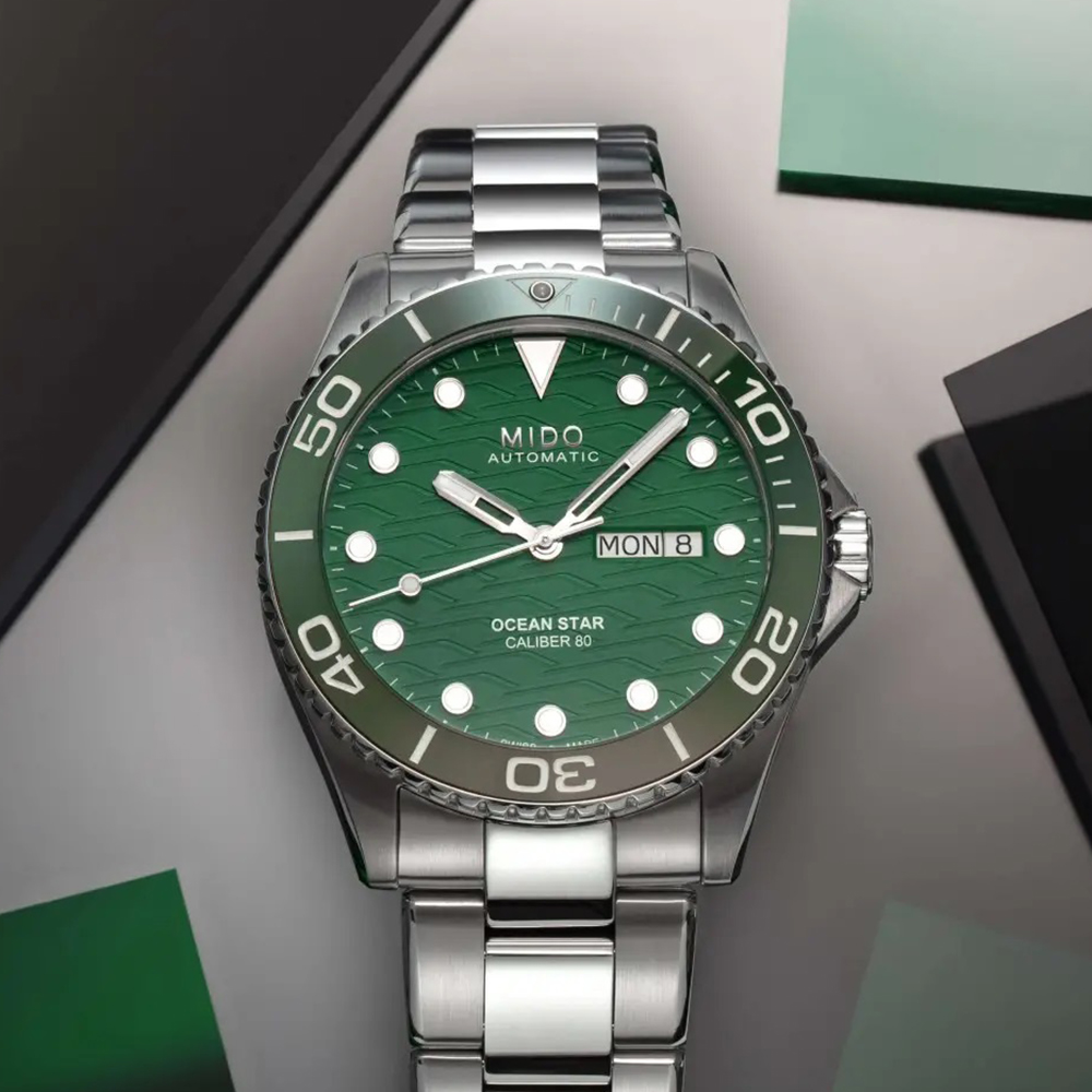 MIDO 美度 Ocean Star 200C 海洋之星陶瓷200米潛水錶/綠/42.5mm/M0424301109100