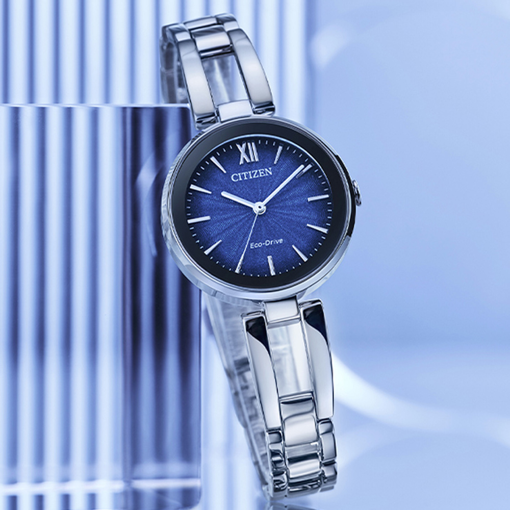 CITIZEN星辰 LADYS系列 光動能時尚星空藍腕錶 28mm / EM0807-89L