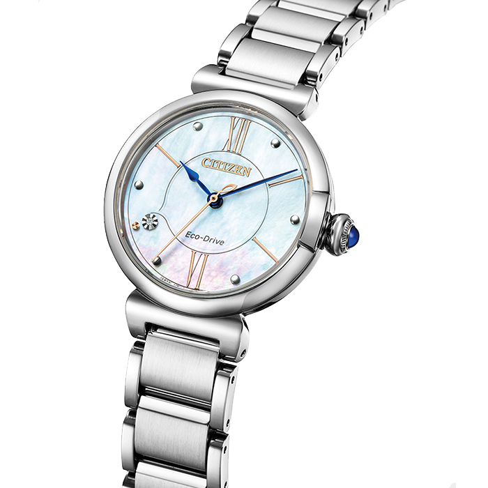 【CITIZEN】星辰 L系列 幸福鈴蘭 光動能 藍寶石鏡面 鋼錶帶女錶 EM1070-83D 銀 29.5mm