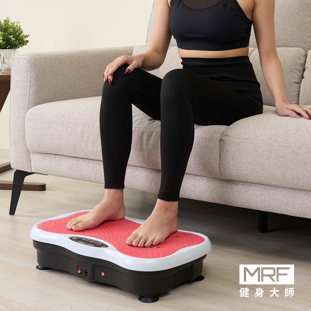 MRF健身大師 Butterfly MRF健身大師 Butterfly 系列運動手錶,專為健身愛好者設計,紅色與粉紅色雙色選擇,時尚防水外觀,內建多功能健身追蹤。提供1年機芯保固,外觀與人為因素不在保固範圍內。輕巧舒適,完美搭配日常運動與休閒穿搭,提升您的健身效率與風格!