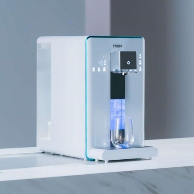 【Haier海爾】6L免安裝RO瞬熱製冷淨水器開飲機 (小藍鯨) WD601 白