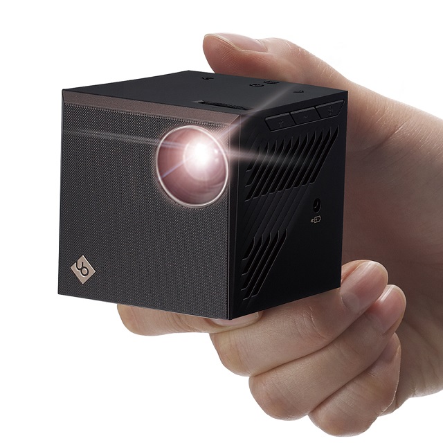 UO Smart Beam Laser NX 微型投影機(黑棕) + 超值配件組