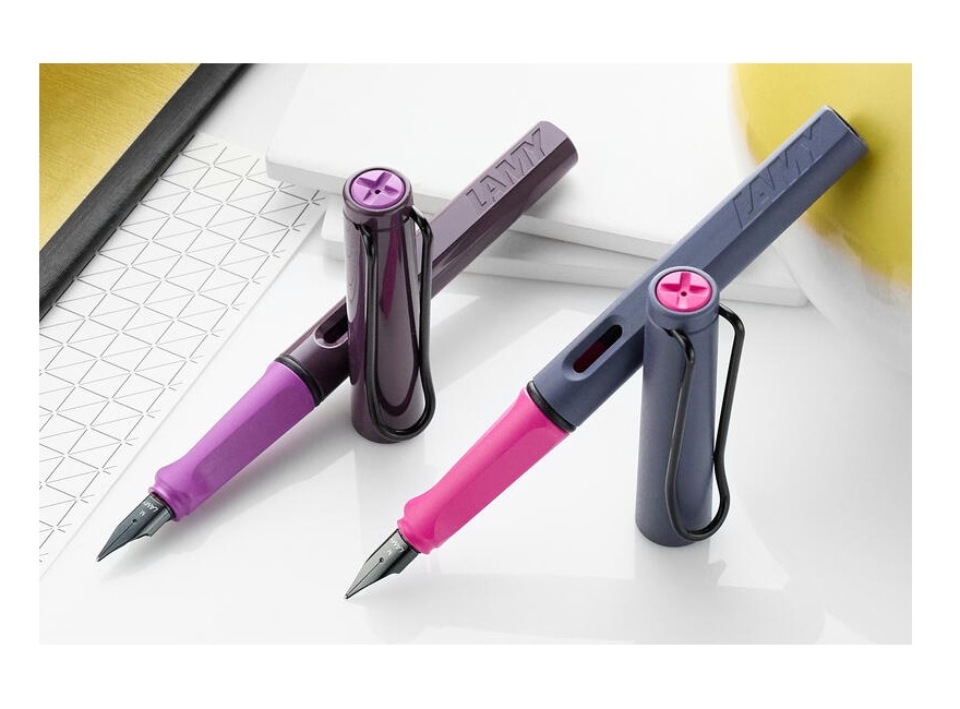 德國 LAMY SAFARI狩獵者 2024 限量色20週年紀念款 雙拼系列 鋼筆 附贈吸水器