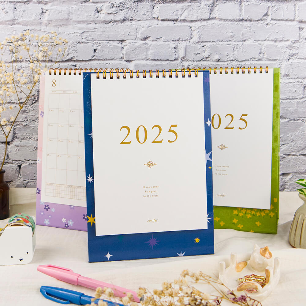 【conifer綠的事務】2025年25K時間絮語直式桌曆