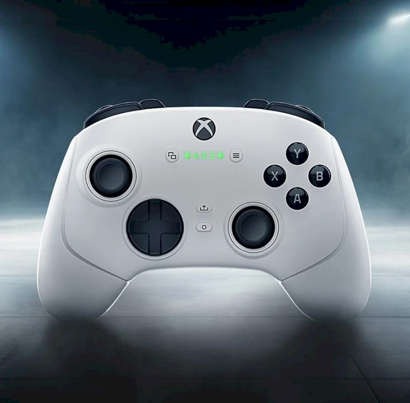 【Razer雷蛇】 Wolverine V3 Pro 金鋼狼 無線電競控制器 白For PC / Xbox