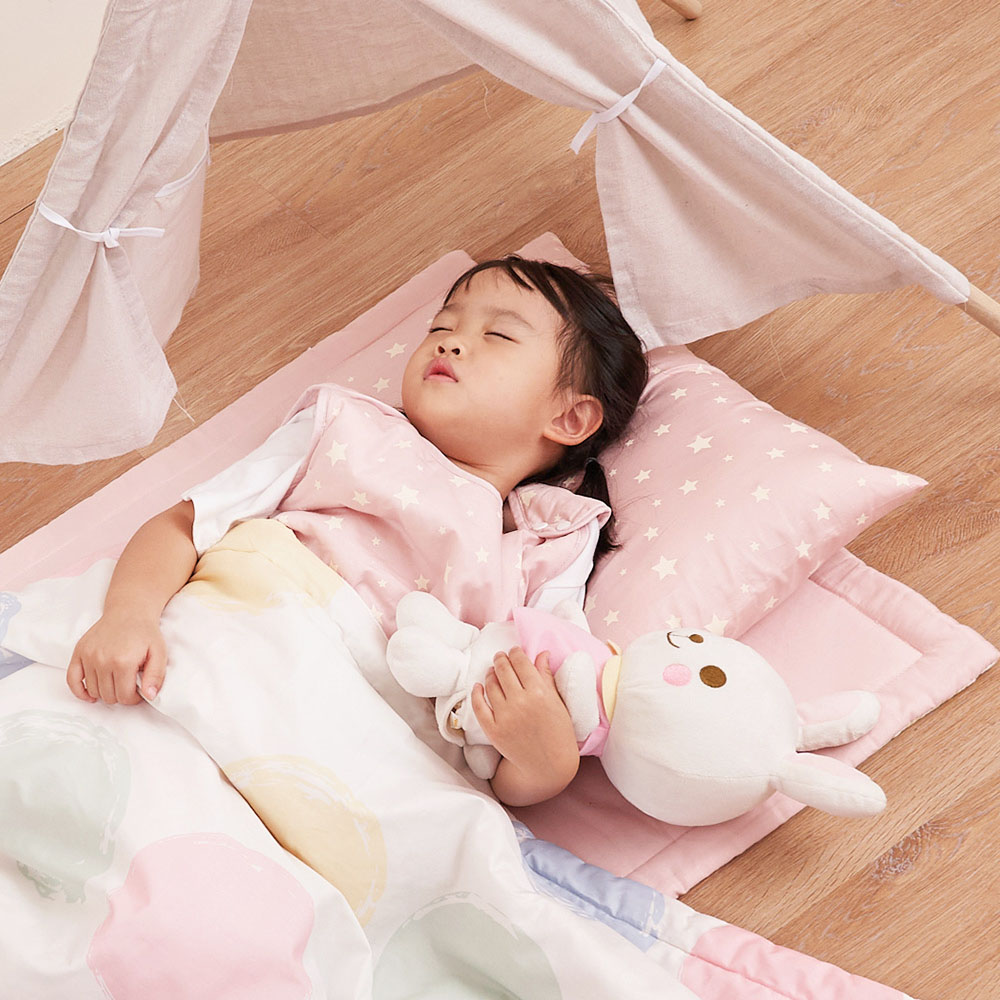 Combi Ag+pro銀離子抗菌水洗棉枕 兒童枕