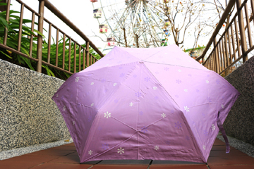 好雅FLS-3F47-UH-PP(紫底白花)*舒亦媚三折雪花抗UV超潑水超輕防曬塗膠遮陽晴雨傘