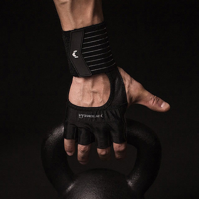 FitterGear 健身重訓防滑透氣半指腕帶手套 尺寸可選