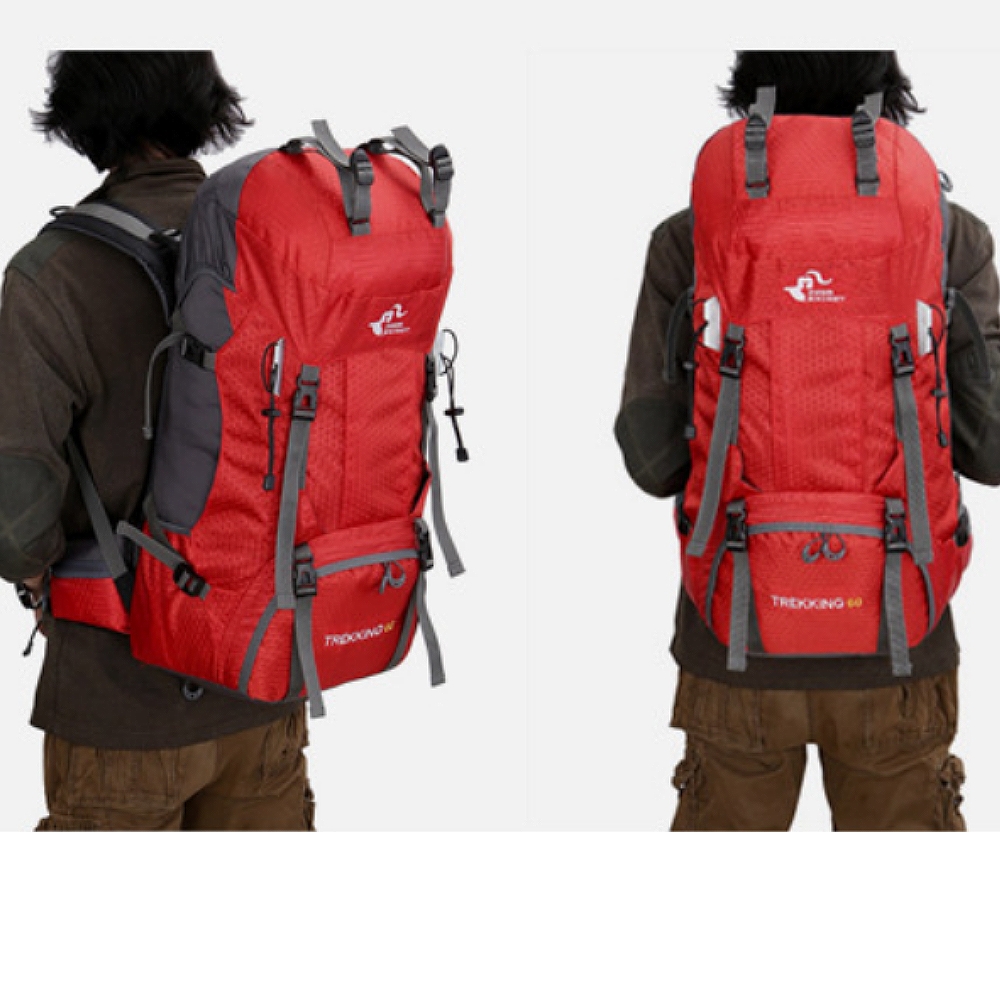 May Shop 【111101114】60L登山包 徒步旅行背包 露營背包 送防雨罩