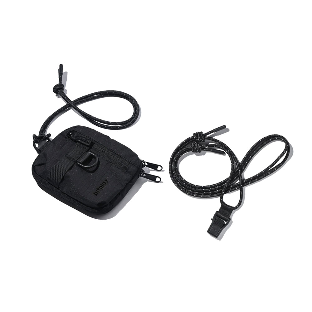 【bitplay】 Essential Pouch 機能小包 V2(含頸掛繩)- 炭黑色+ 6mm撞色掛繩組