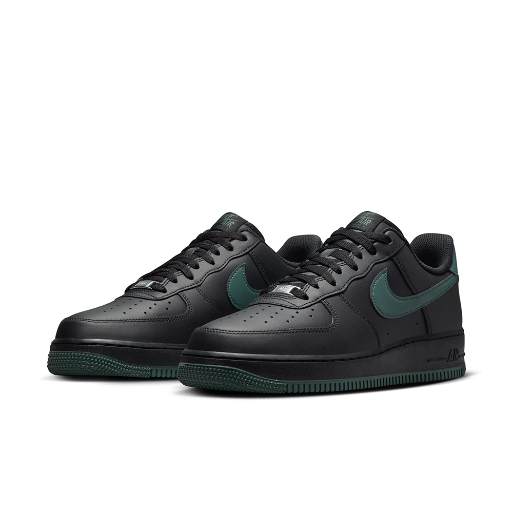 【NIKE】AIR FORCE 1 07 男鞋 休閒鞋 黑綠色 皮革 AF1 低筒-FJ4146001