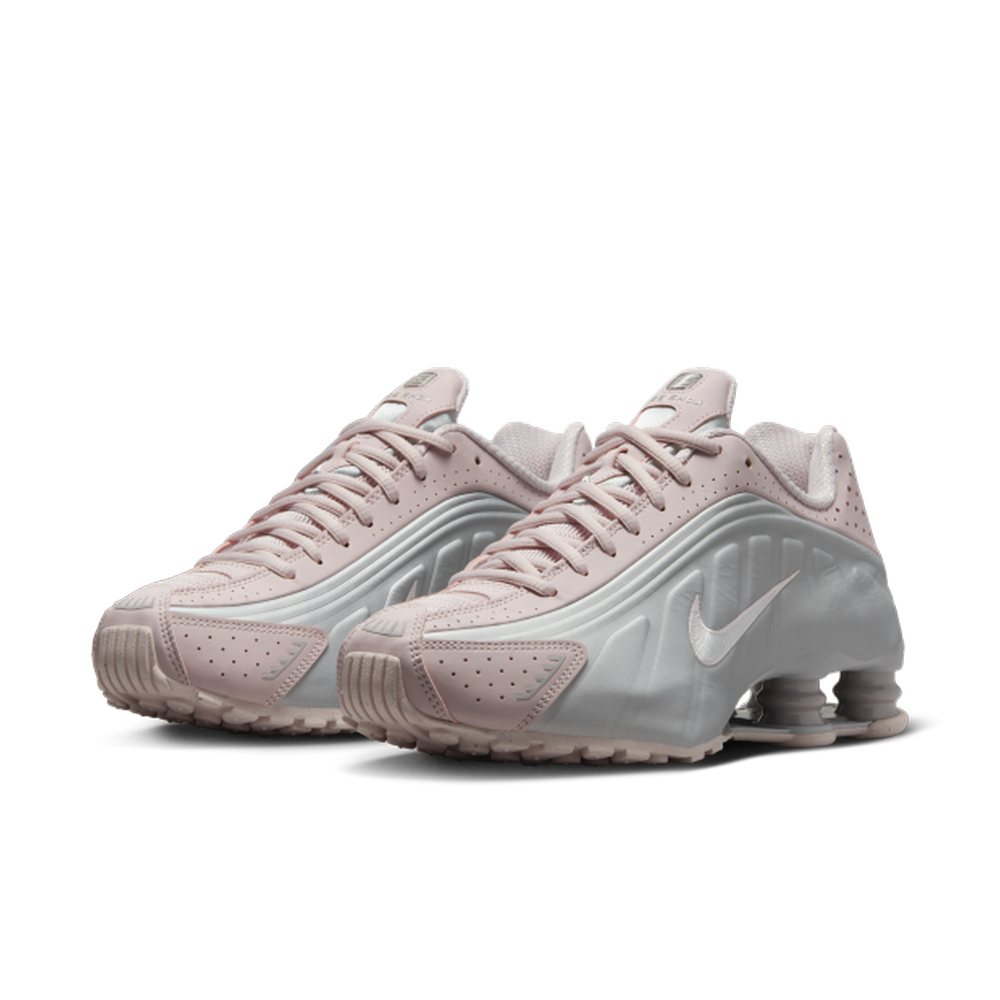 【NIKE】NIKE SHOX R4 女 休閒鞋 彈簧鞋 粉銀色-AR3565600