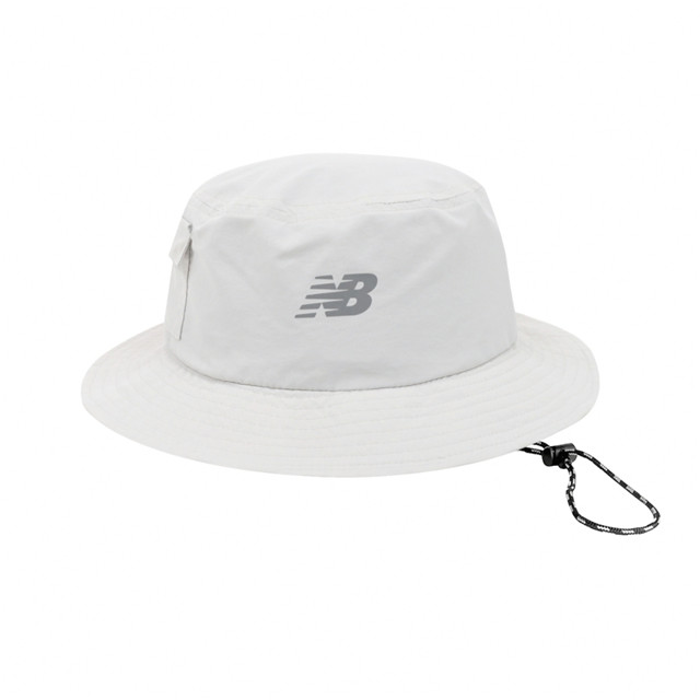 NEW BALANCE 漁夫帽 NB 灰白色 反光LOGO 滑面 戶外 帽子 LAH41011GYM