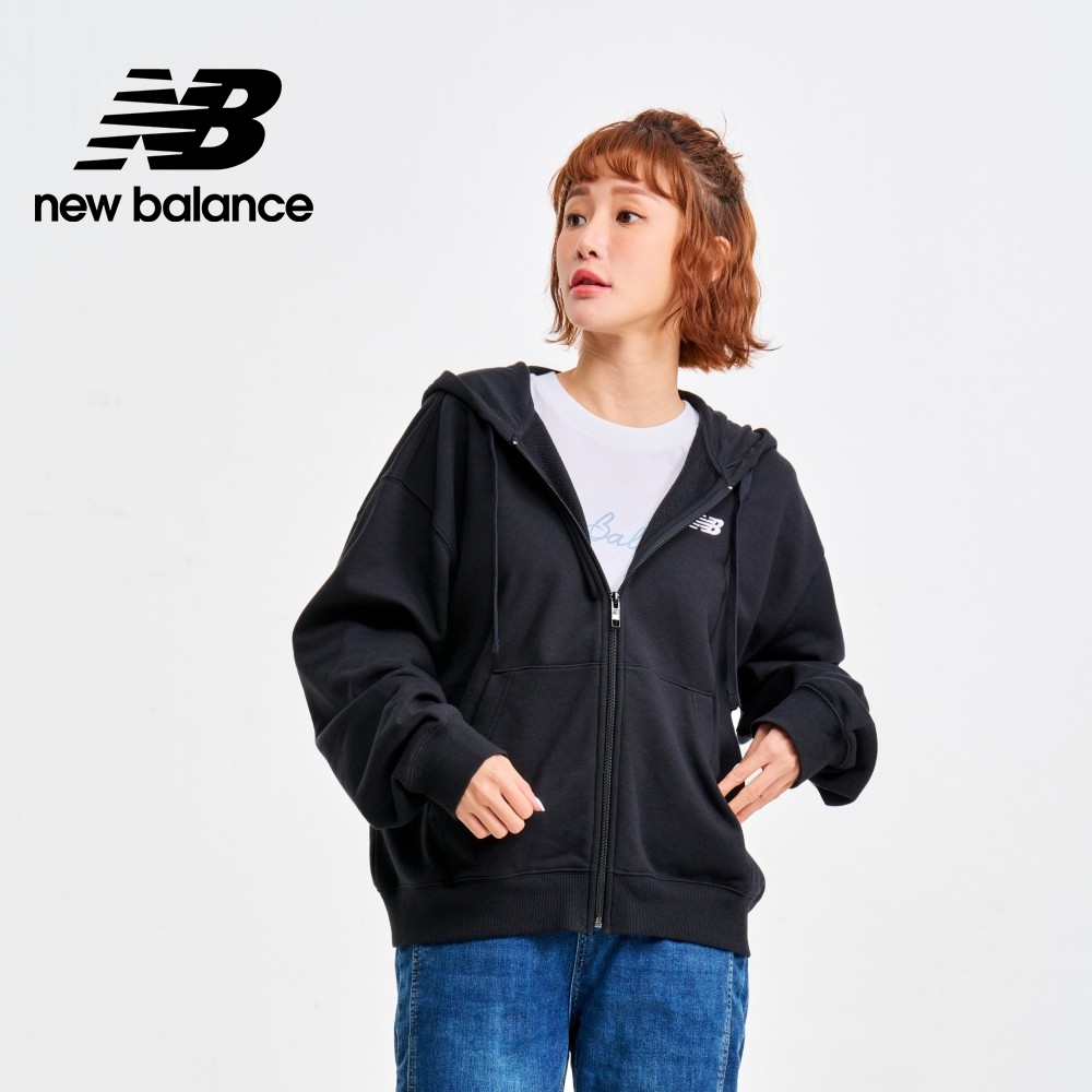 【New Balance】刺繡NB休閒連帽外套_女性_黑色_WJ41501BK