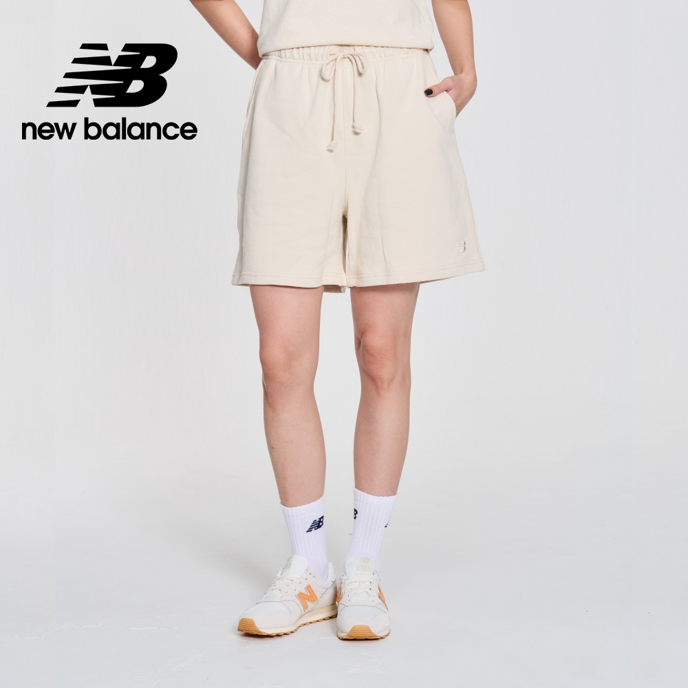 【New Balance】鬆緊抽繩棉質短褲_女性_杏色_WS41508LIN