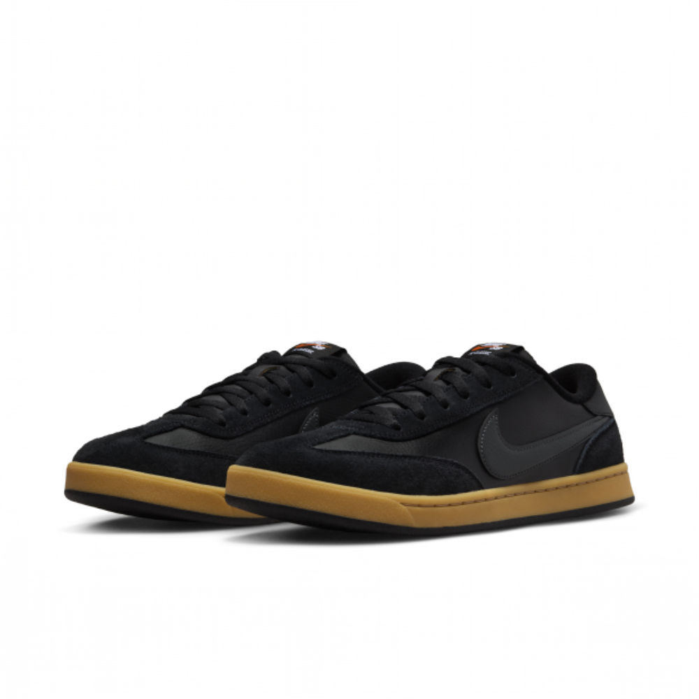 【NIKE】NIKE SB FC CLASSIC 男鞋 滑板鞋 運動鞋 黑色-909096008