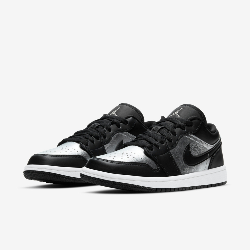 【NIKE】WMNS AIR JORDAN 1 LOW SE 女鞋 籃球鞋 黑銀 低筒-DA5551001