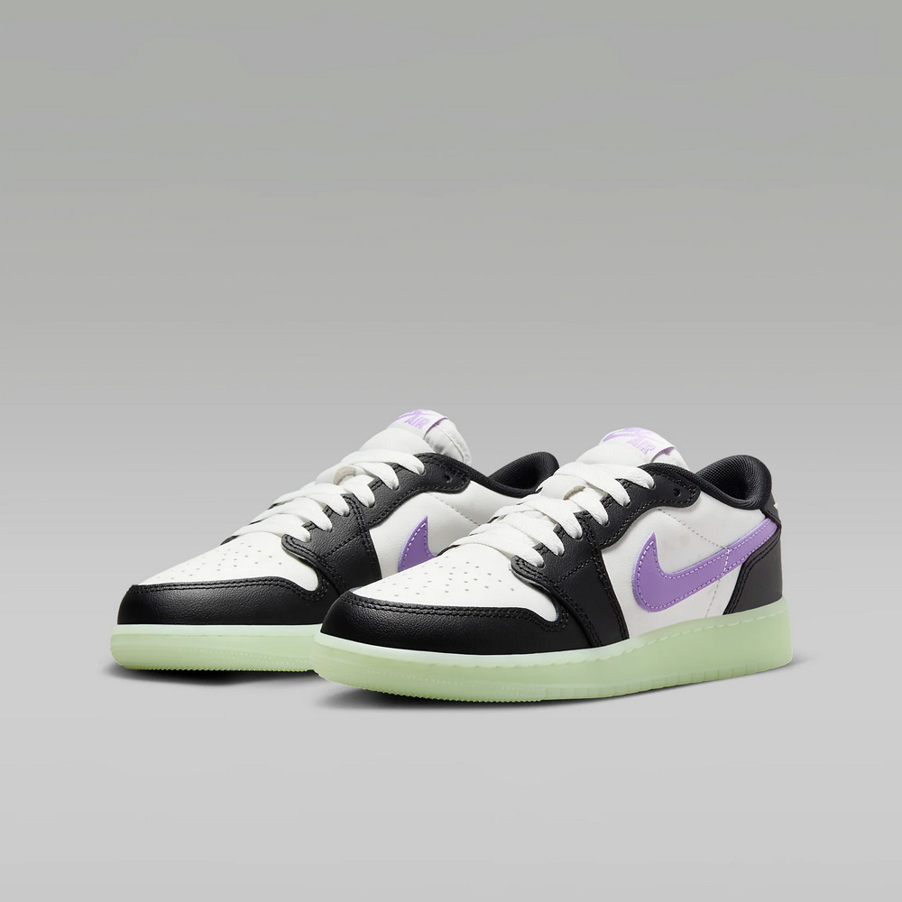 【NIKE】AIR JORDAN 1 RETRO LOW OG (GS) 中大童鞋 籃球鞋 女鞋 白/黑/紫 夜光底-HF0410001